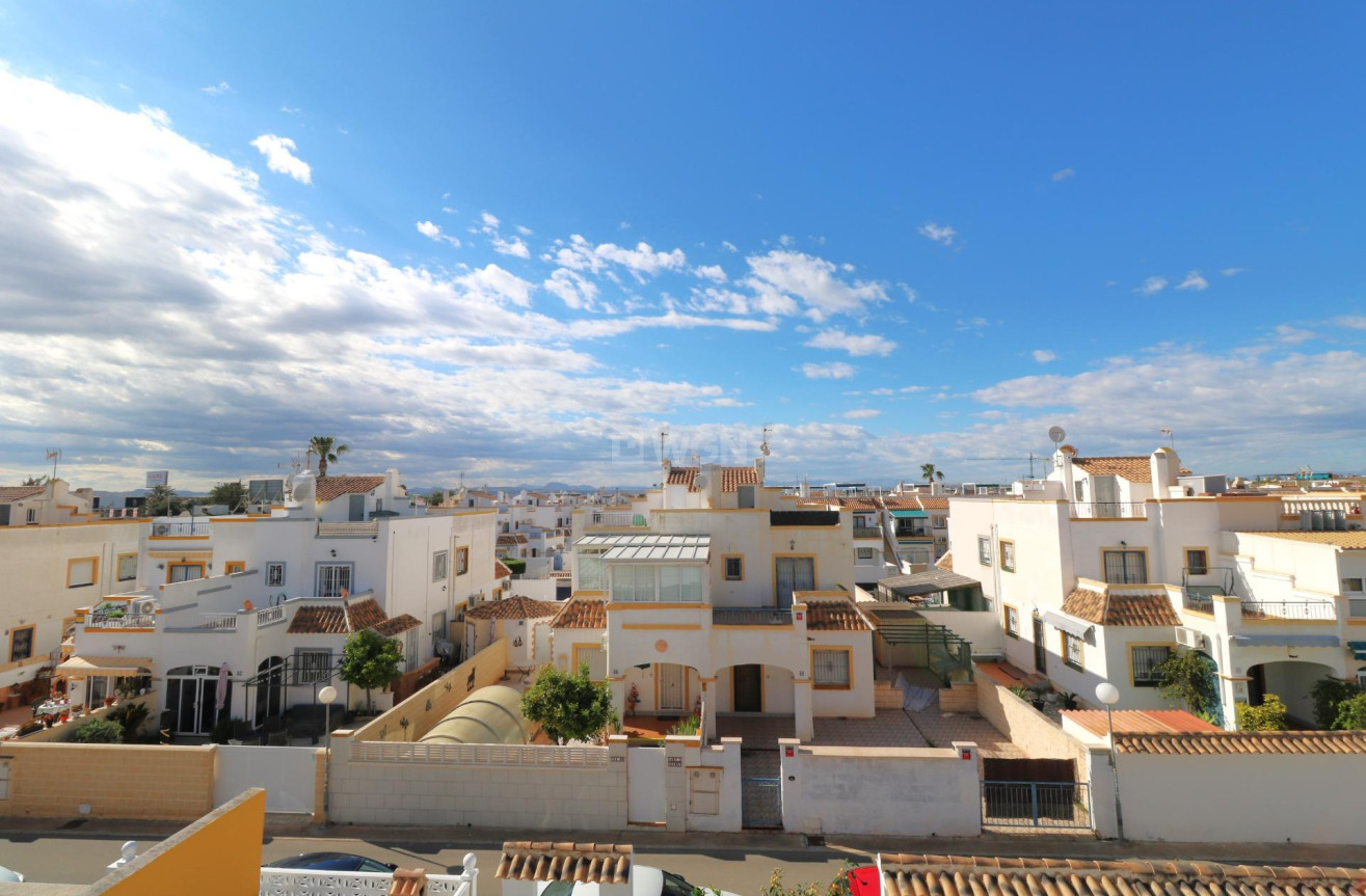 Odsprzedaż - Villa - Torrevieja - Carrefour