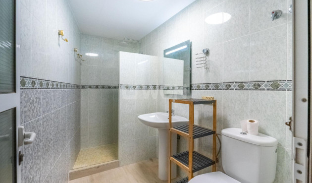 Odsprzedaż - Villa - Torrevieja - El Chaparral