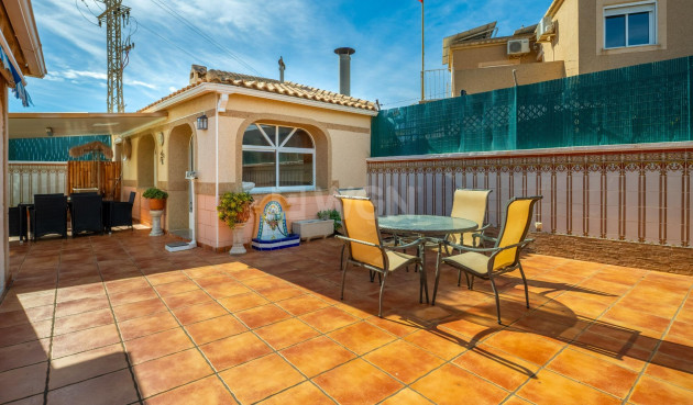 Odsprzedaż - Villa - Torrevieja - El Chaparral