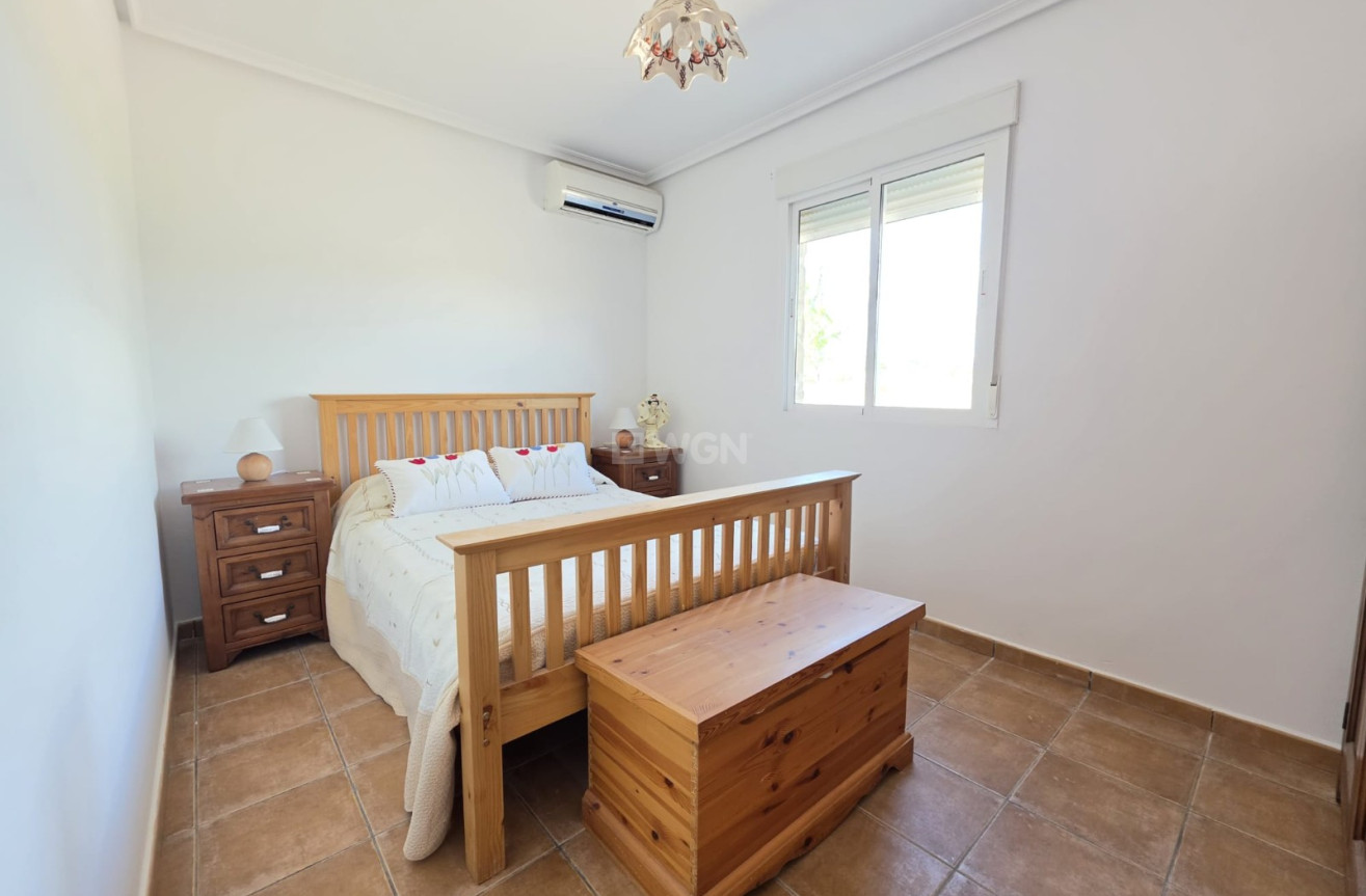 Odsprzedaż - Villa - Monóvar/Monóver - Inland