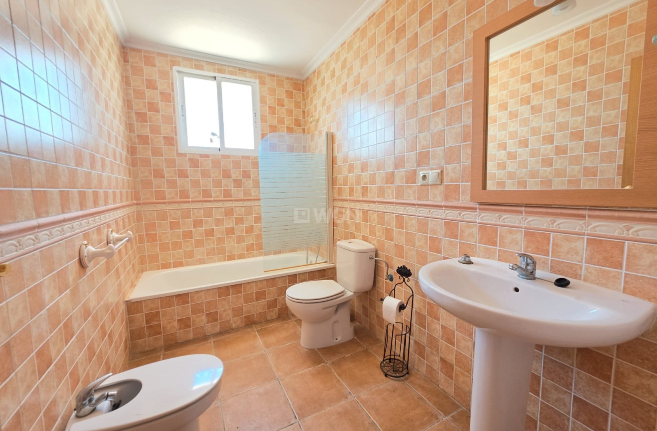 Odsprzedaż - Villa - Monóvar/Monóver - Inland