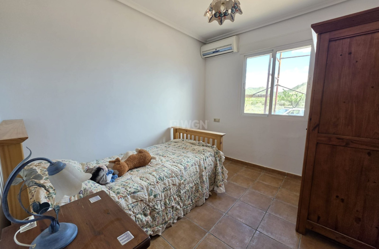 Odsprzedaż - Villa - Monóvar/Monóver - Inland