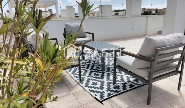 Odsprzedaż - Mieszkanie w bloku - Mar de Cristal - Costa Calida