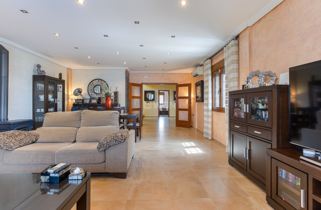 Resale - Villa - Los Montesinos - Costa Blanca