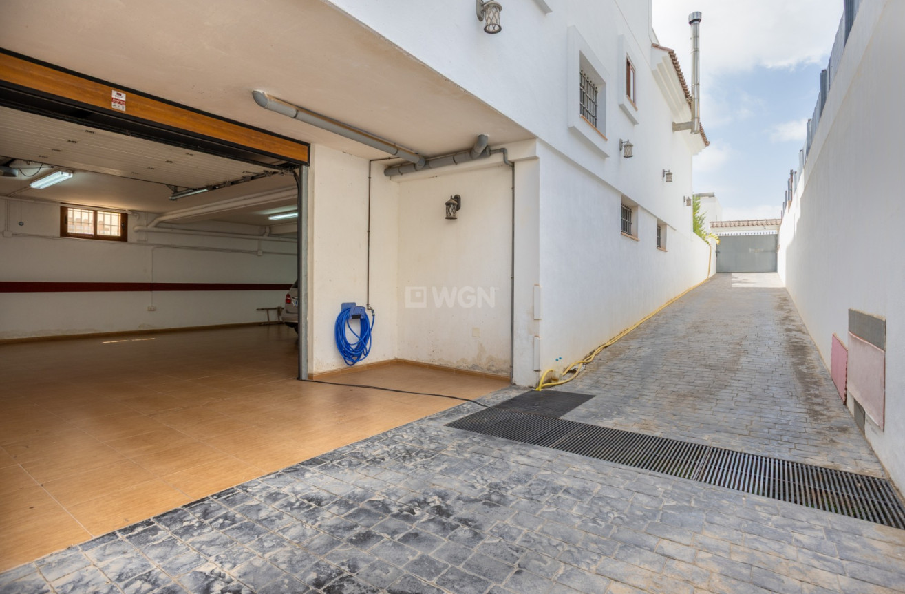 Resale - Villa - Los Montesinos - Costa Blanca