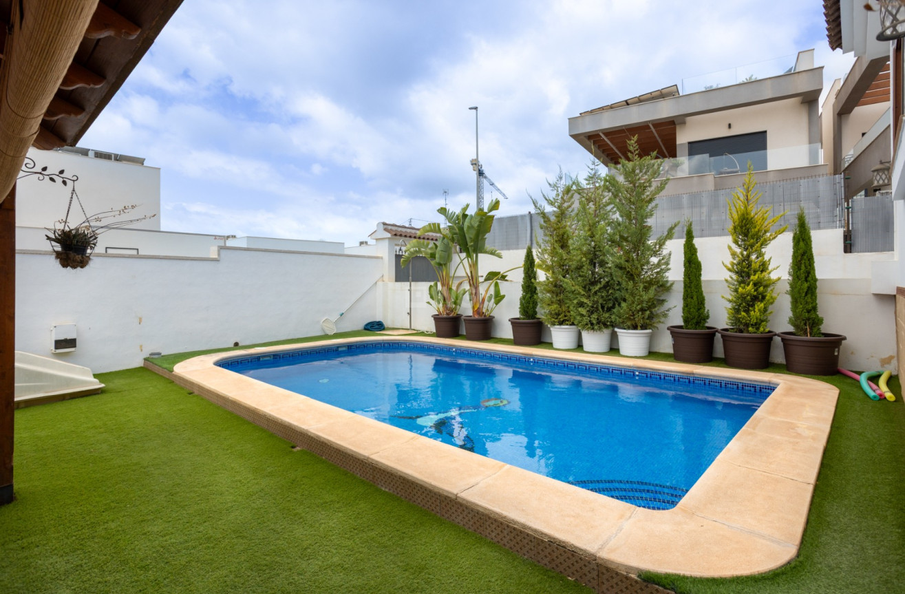 Resale - Villa - Los Montesinos - Costa Blanca