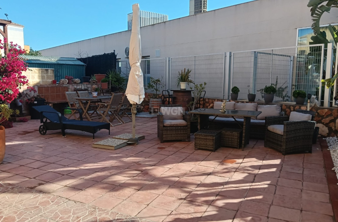 Odsprzedaż - Mieszkanie w bloku - Los Montesinos - Costa Blanca