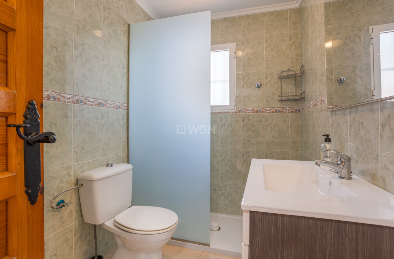 Odsprzedaż - Villa - Torrevieja - Costa Blanca