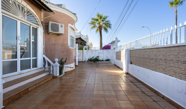 Odsprzedaż - Villa - Torrevieja - Costa Blanca