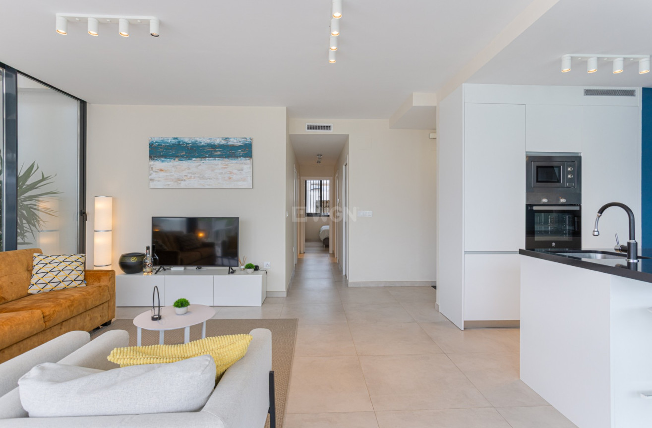 Odsprzedaż - Mieszkanie w bloku - Mar de Cristal - Costa Calida