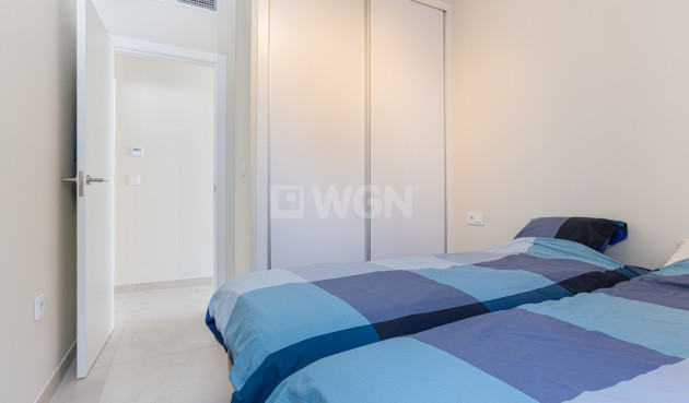 Odsprzedaż - Mieszkanie w bloku - Mar de Cristal - Costa Calida