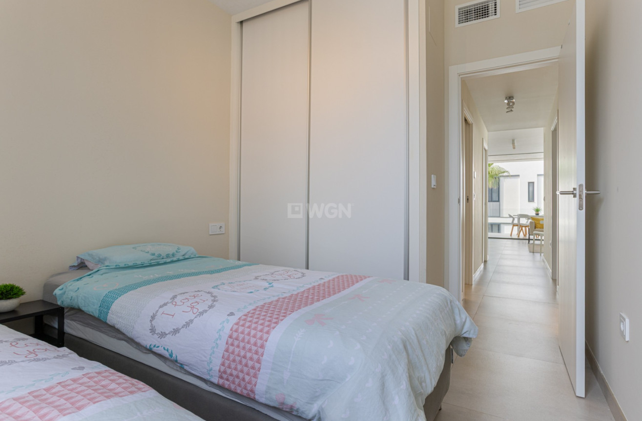 Odsprzedaż - Mieszkanie w bloku - Mar de Cristal - Costa Calida