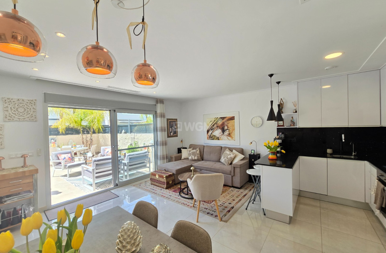 Odsprzedaż - Kamienica - Ciudad Quesada - Costa Blanca