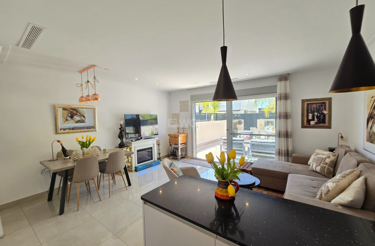 Odsprzedaż - Kamienica - Ciudad Quesada - Costa Blanca