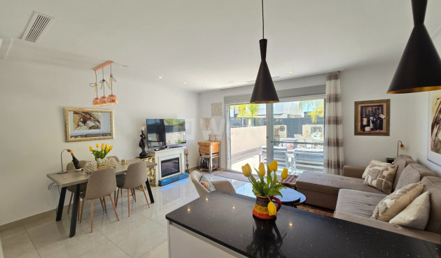 Odsprzedaż - Kamienica - Ciudad Quesada - Costa Blanca