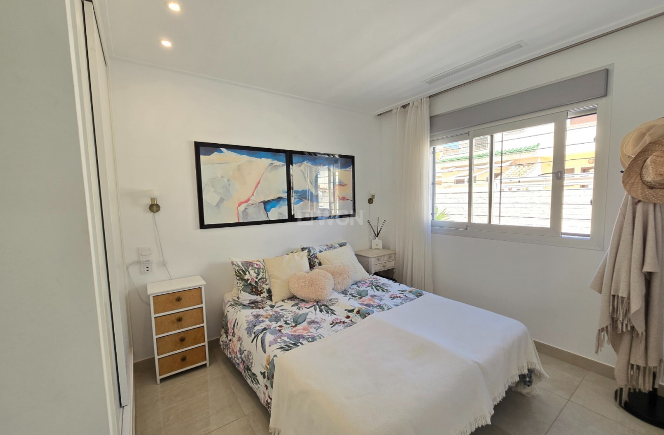 Odsprzedaż - Kamienica - Ciudad Quesada - Costa Blanca