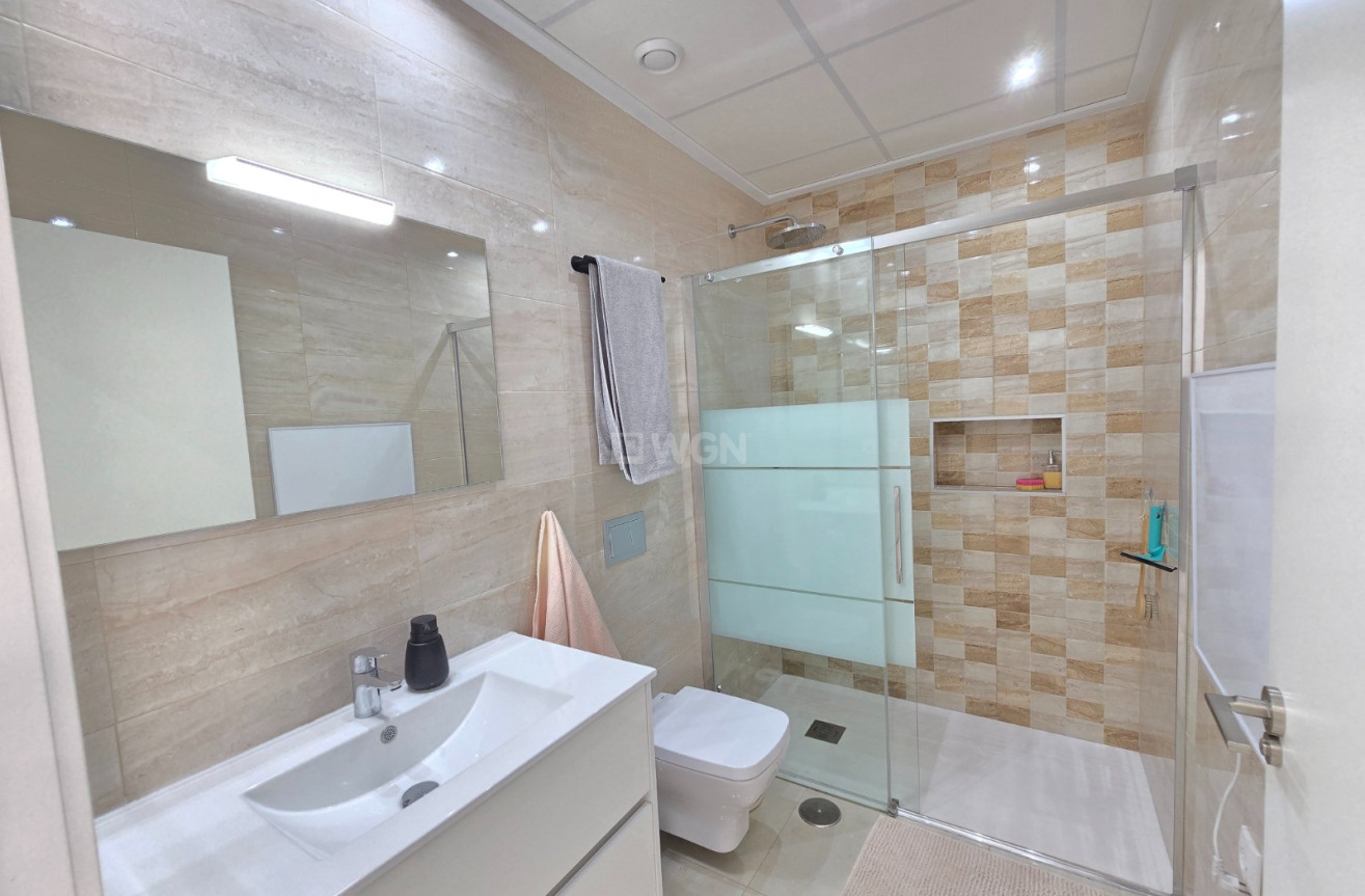 Odsprzedaż - Kamienica - Ciudad Quesada - Costa Blanca