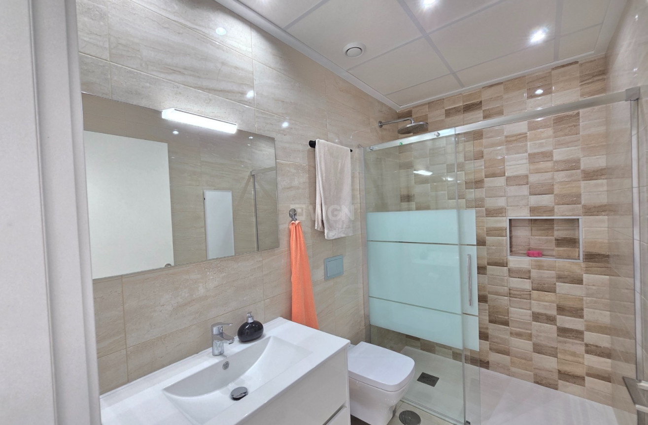 Odsprzedaż - Kamienica - Ciudad Quesada - Costa Blanca