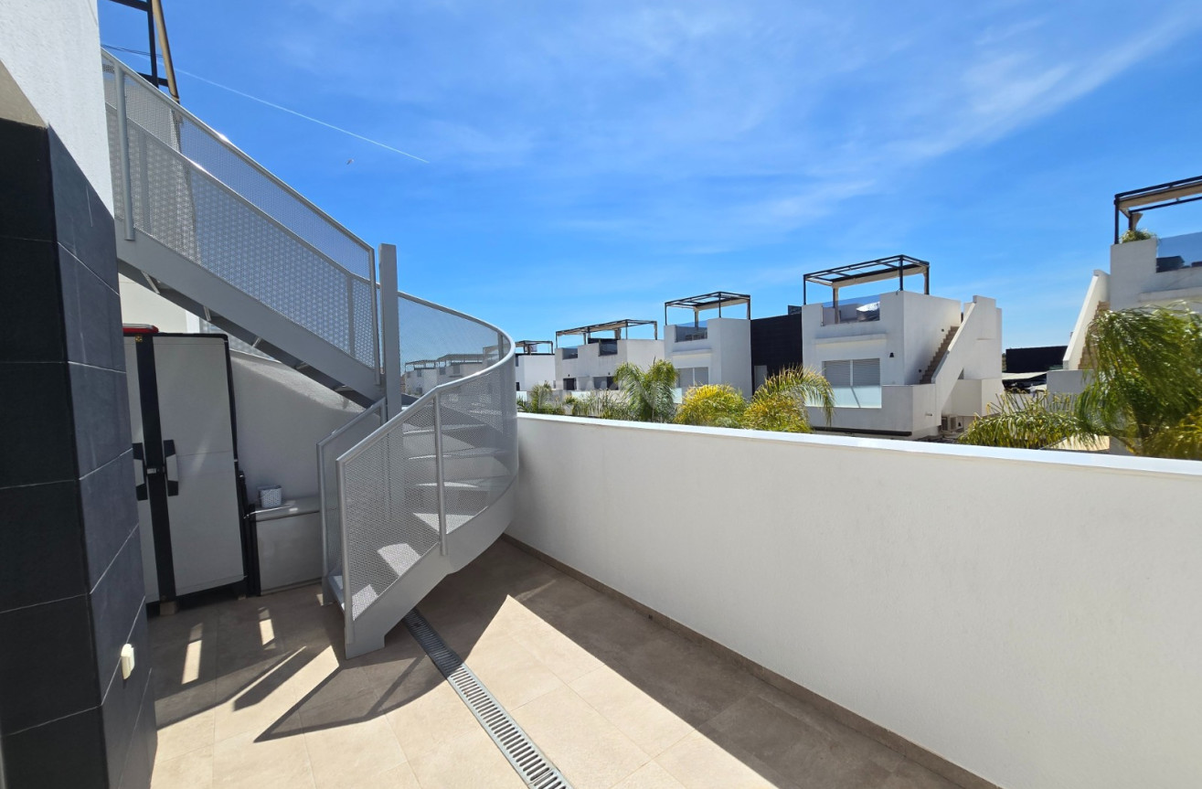 Odsprzedaż - Kamienica - Ciudad Quesada - Costa Blanca