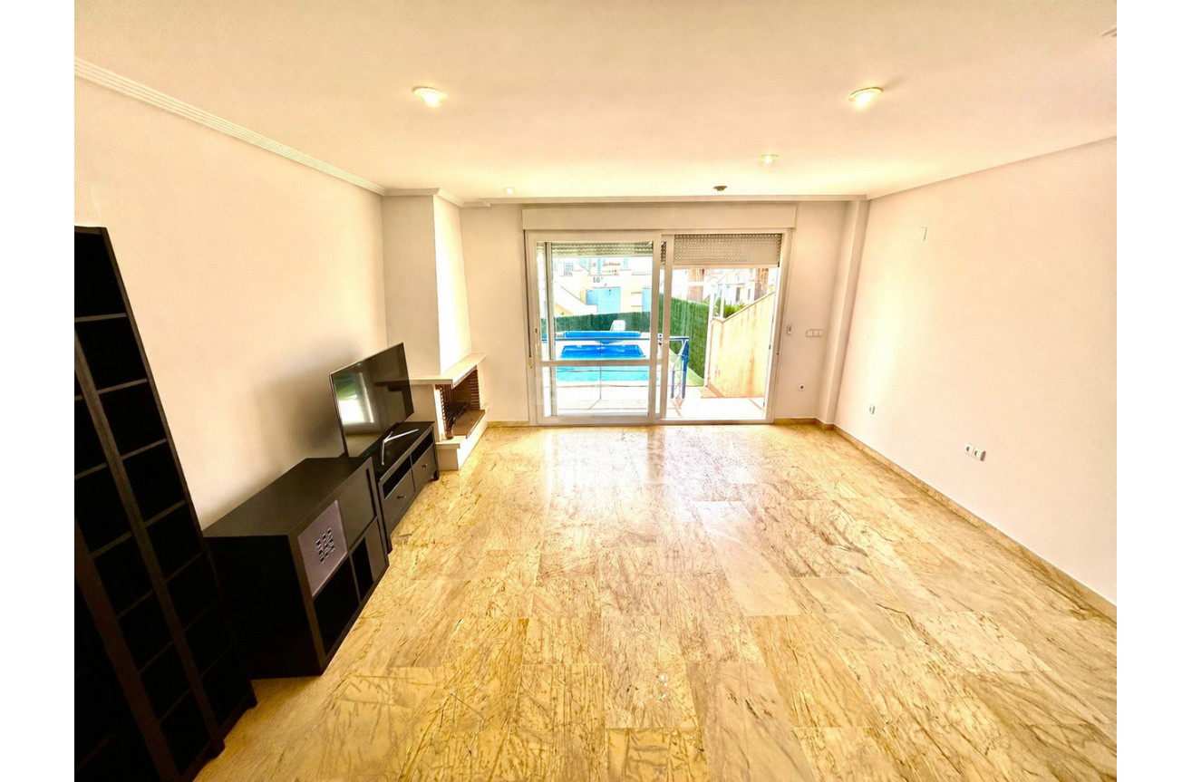 Odsprzedaż - Kamienica - Cabo Roig - Costa Blanca