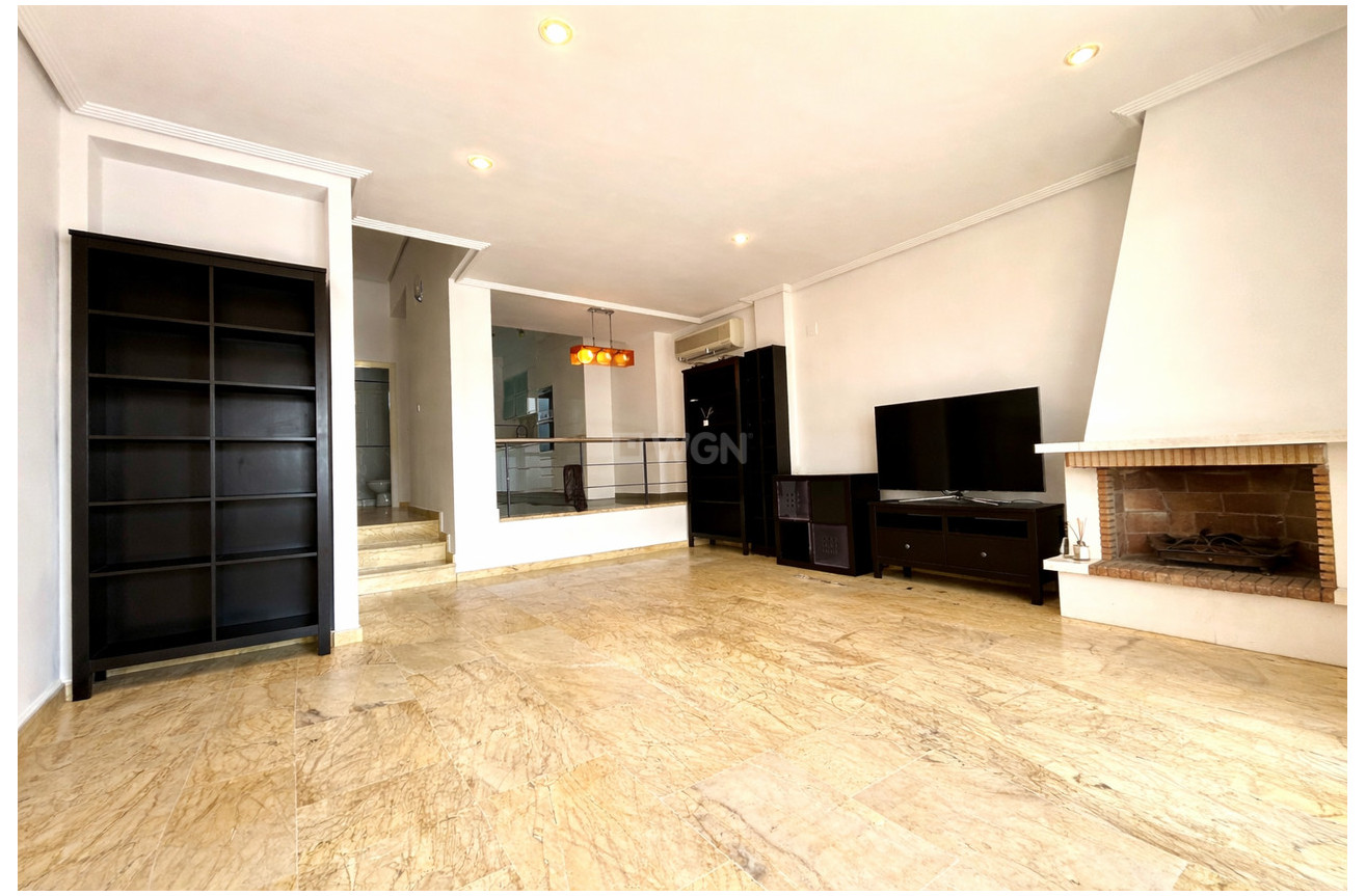 Odsprzedaż - Kamienica - Cabo Roig - Costa Blanca