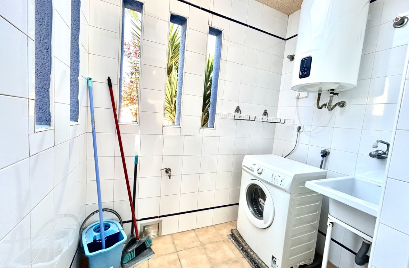 Odsprzedaż - Kamienica - Cabo Roig - Costa Blanca