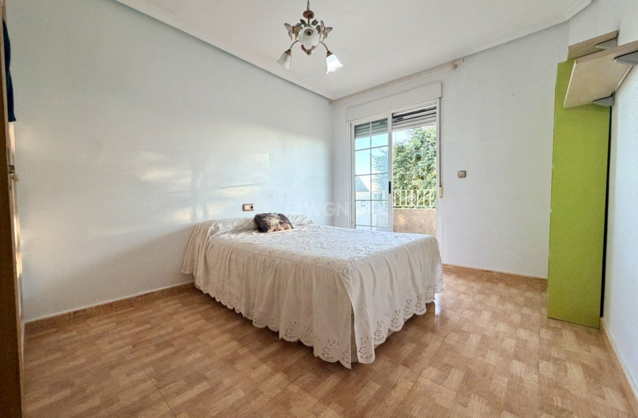 Odsprzedaż - Kamienica - Formentera del Segura - Costa Blanca