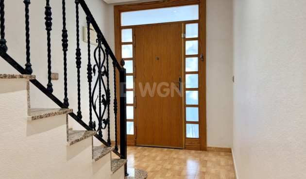 Odsprzedaż - Kamienica - Formentera del Segura - Costa Blanca