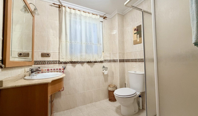 Odsprzedaż - Kamienica - Formentera del Segura - Costa Blanca