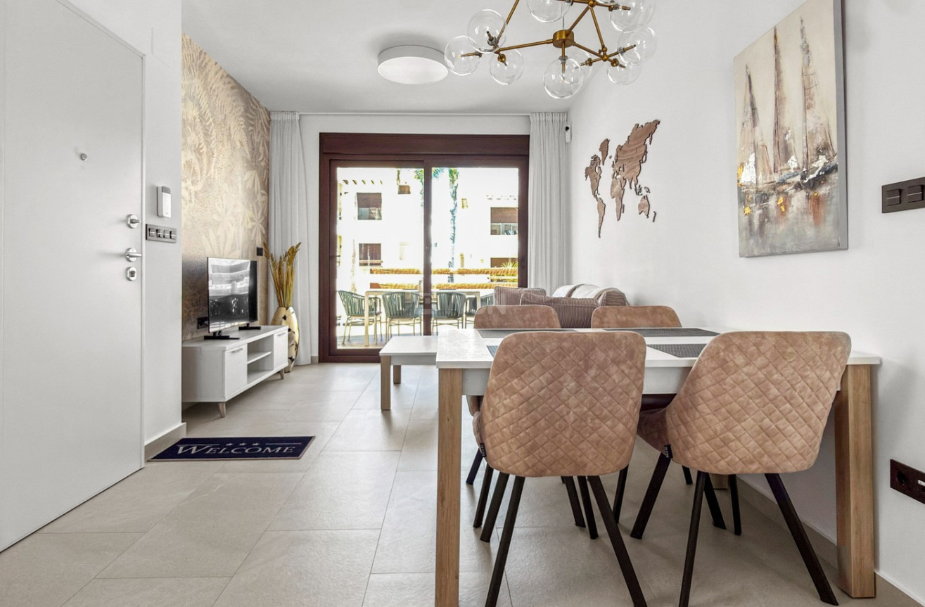 Odsprzedaż - Mieszkanie w bloku - Torrevieja - Costa Blanca