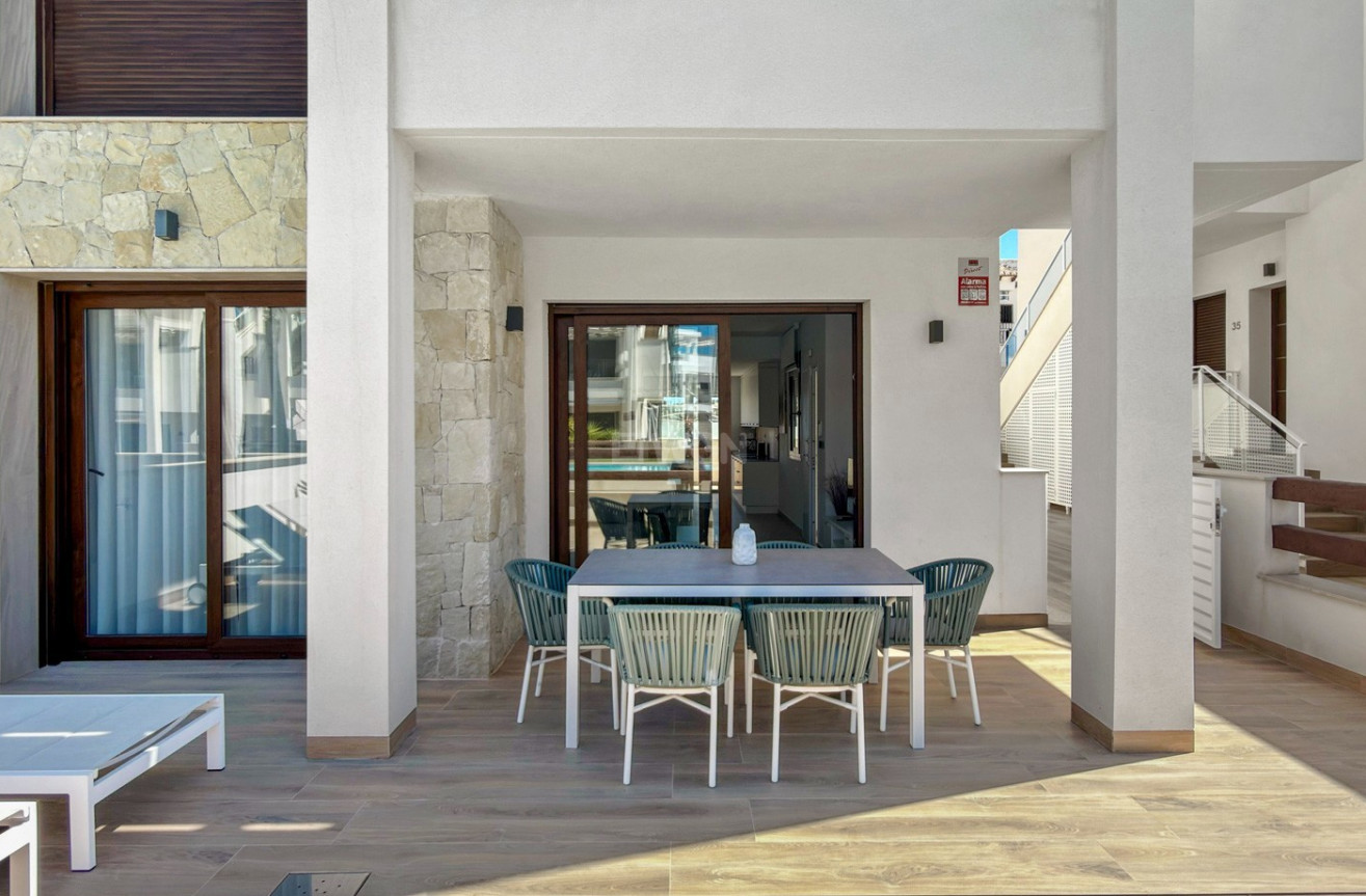 Odsprzedaż - Mieszkanie w bloku - Torrevieja - Costa Blanca