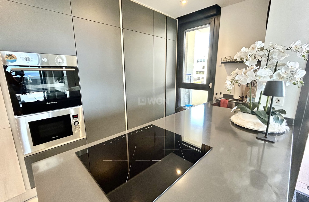 Reventa - Apartamento / piso - Playa Flamenca - Costa Blanca