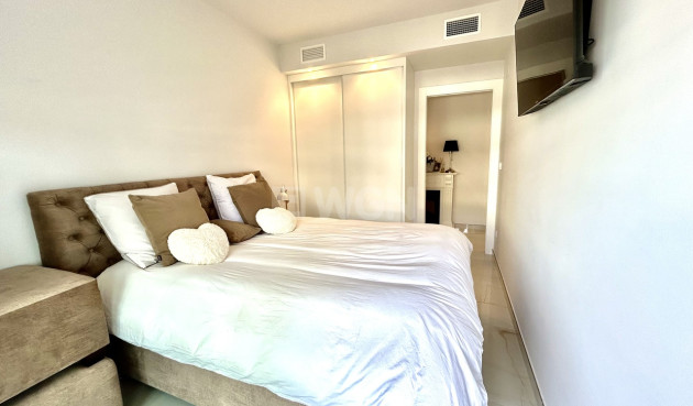 Reventa - Apartamento / piso - Playa Flamenca - Costa Blanca