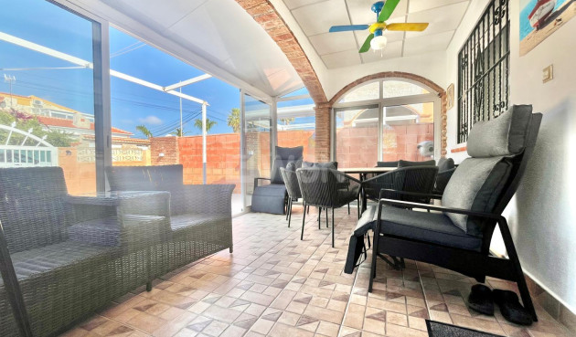 Odsprzedaż - Villa - Orihuela Costa - Los Almendros-la Florida