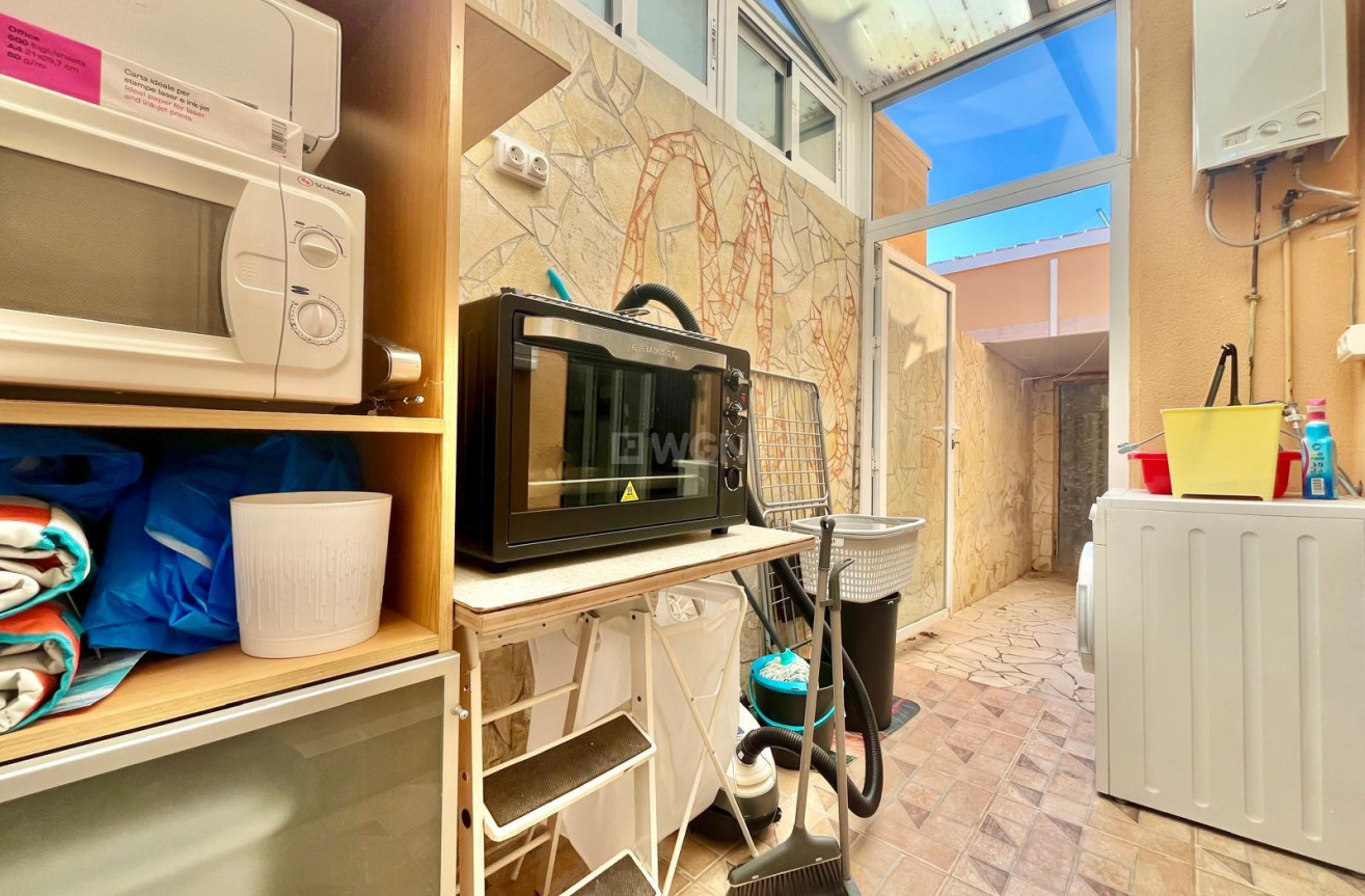 Odsprzedaż - Villa - Orihuela Costa - Los Almendros-la Florida