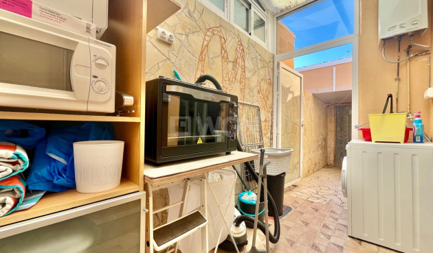 Odsprzedaż - Villa - Orihuela Costa - Los Almendros-la Florida