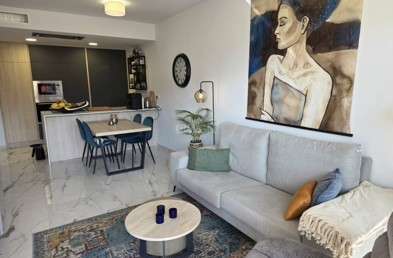 Odsprzedaż - Mieszkanie w bloku - Orihuela Costa - Costa Blanca