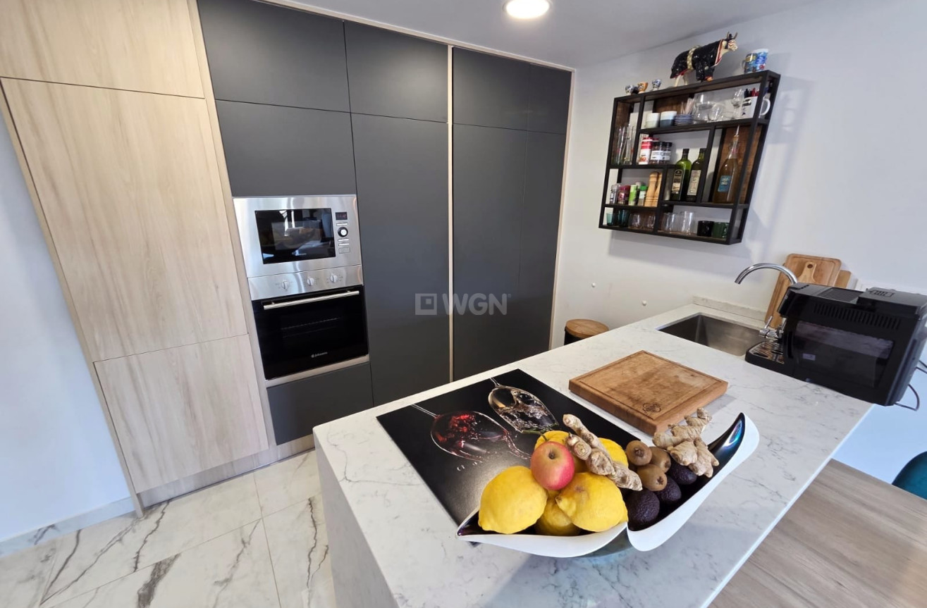 Odsprzedaż - Mieszkanie w bloku - Orihuela Costa - Costa Blanca