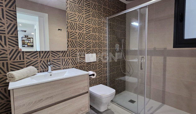 Odsprzedaż - Mieszkanie w bloku - Orihuela Costa - Costa Blanca