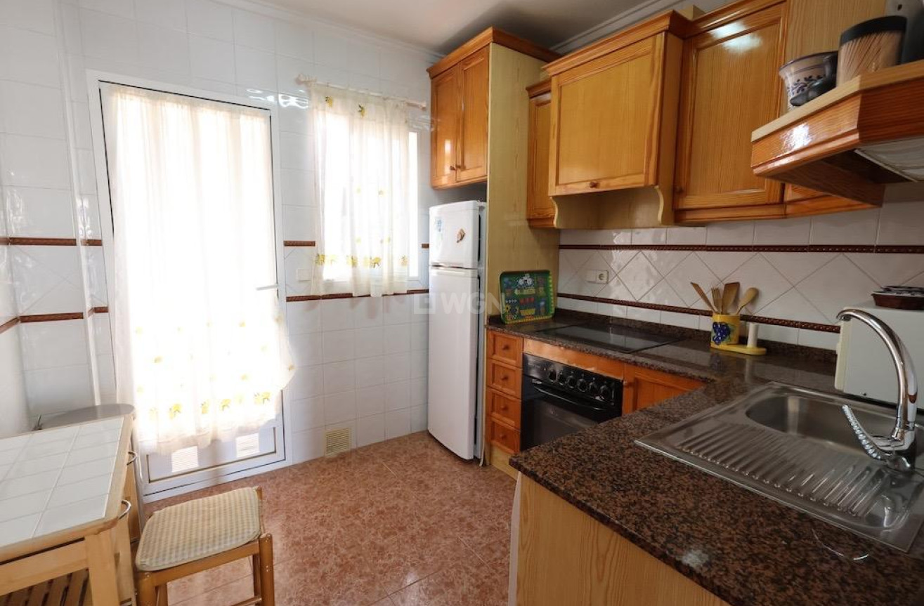 Odsprzedaż - Villa - Torrevieja - Costa Blanca