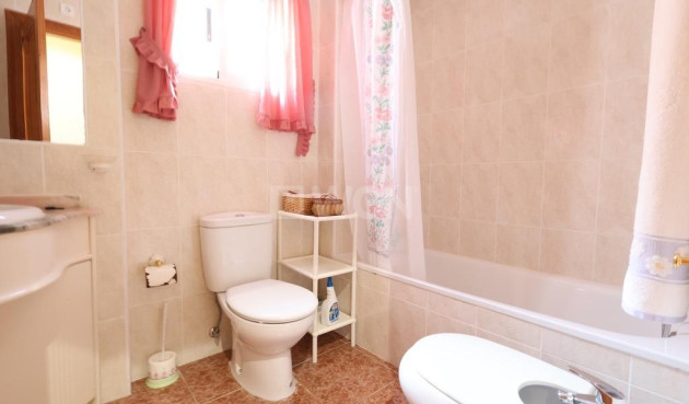 Odsprzedaż - Villa - Torrevieja - Costa Blanca