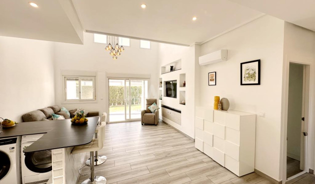 Odsprzedaż - Villa - La Torre Golf Resort - Inland