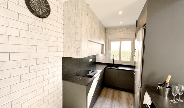 Odsprzedaż - Villa - La Torre Golf Resort - Inland