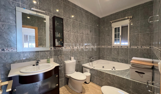 Odsprzedaż - Villa - Dolores - Cmno. Escorredor