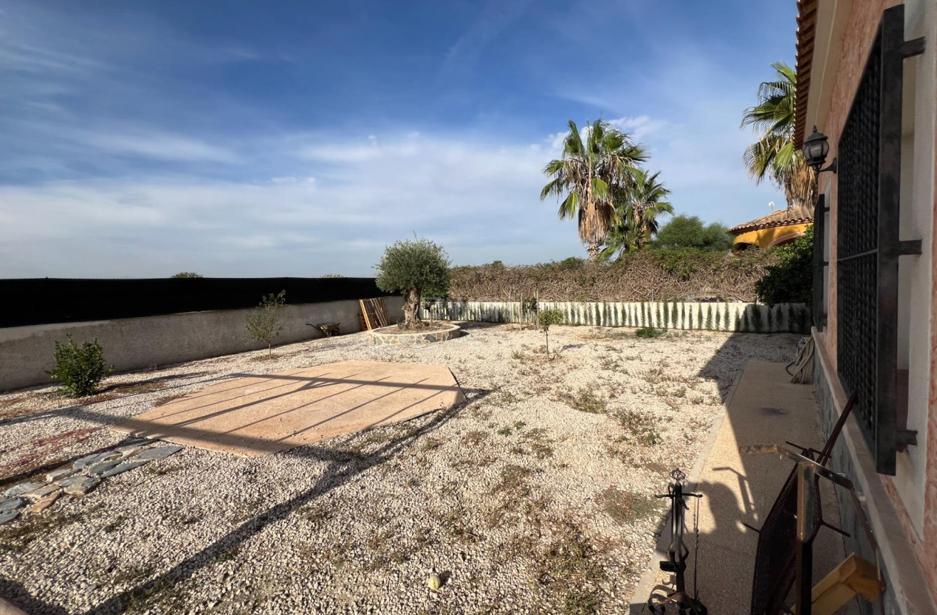 Odsprzedaż - Villa - Dolores - Cmno. Escorredor