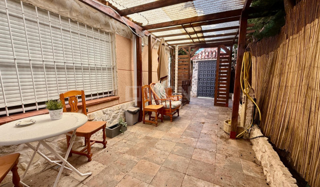 Odsprzedaż - Kamienica - Torrevieja - Carrefour