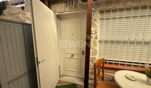 Odsprzedaż - Kamienica - Torrevieja - Carrefour