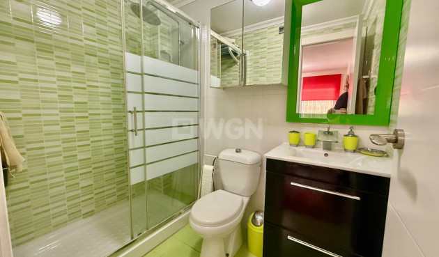 Odsprzedaż - Kamienica - Torrevieja - Carrefour