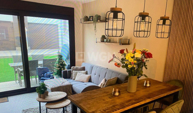 Odsprzedaż - Mieszkanie w bloku - San Pedro del Pinatar - CENTRO