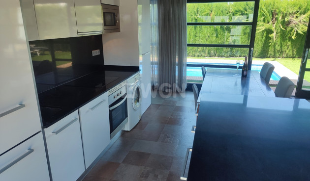 Odsprzedaż - Villa - Peraleja Golf - Inland